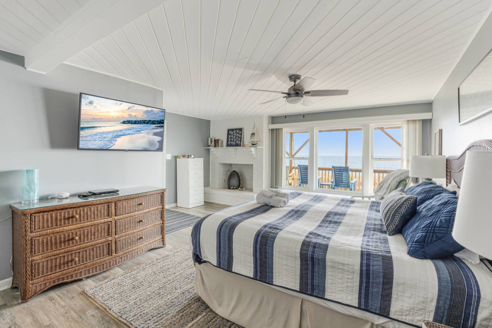 Oceanfront primary bedroom with ocean views